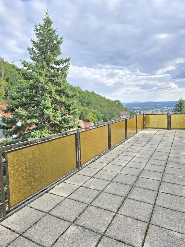 Eladó ingatlan, Pécs 7 szoba 248 m² 185 M Ft