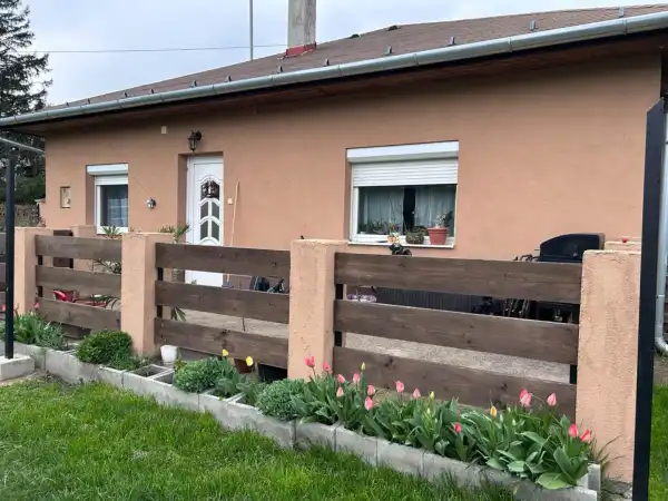Eladó ingatlan, Perkáta 3 szoba 80 m² 42.5 M Ft
