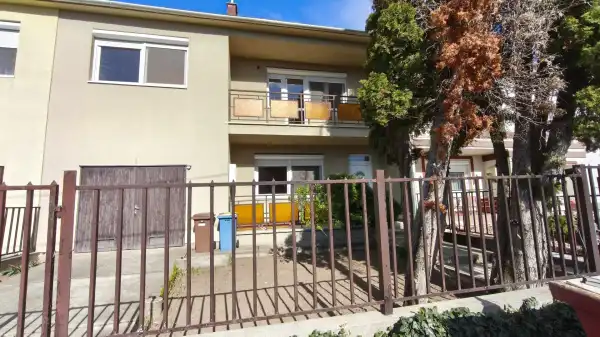 Eladó ingatlan, Petőfibánya 4 szoba 148 m² 56.2 M Ft