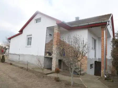 eladó ingatlan, Pilis