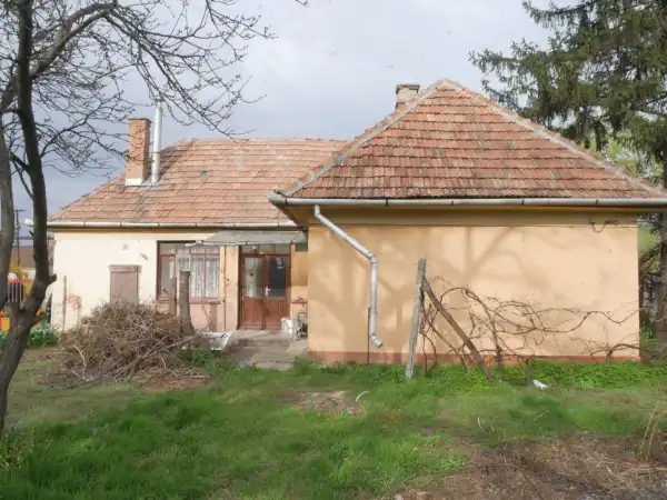Eladó ingatlan, Pilis 3 szoba 70 m² 31.99 M Ft
