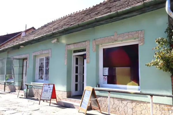 Eladó ingatlan, Pilis 3 szoba 270 m² 72.5 M Ft