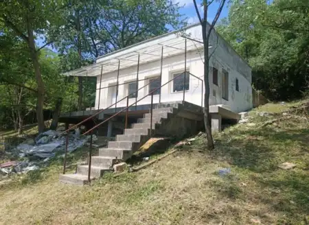 eladó ingatlan, Pilismarót