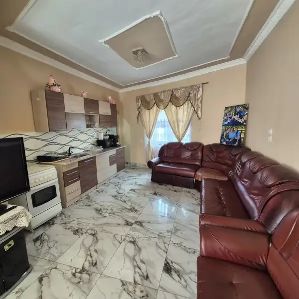 Eladó ingatlan, Poroszló 4 szoba 100 m² 34.9 M Ft