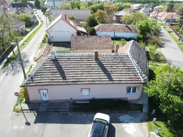 Eladó ingatlan, Poroszló 3 szoba 117 m² 28.9 M Ft