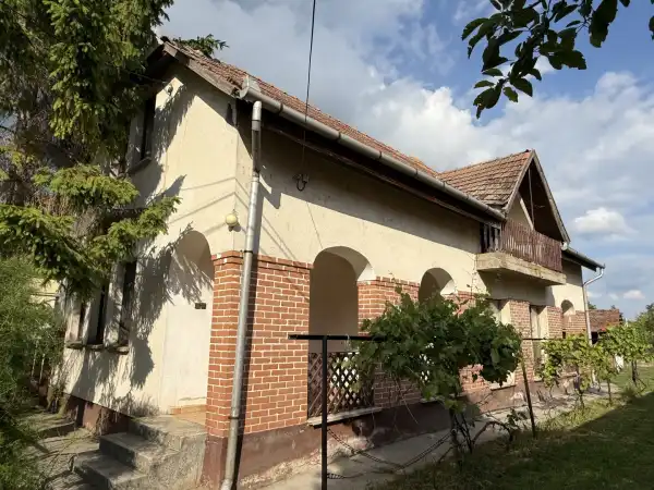 Eladó ingatlan, Püspökladány 4 szoba 140 m² 34.99 M Ft