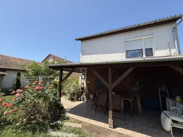 Eladó ingatlan, Püspökladány 3+1 szoba 230 m² 56 M Ft