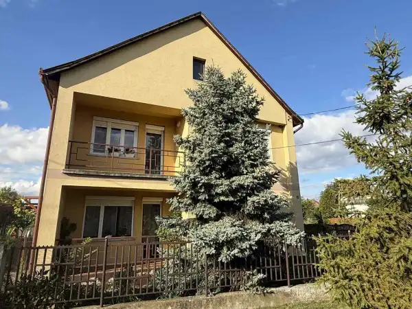 Eladó ingatlan, Püspökladány 2 szoba 120 m² 35 M Ft