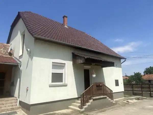 Eladó ingatlan, Püspökladány 2+1 szoba 124 m² 38 M Ft