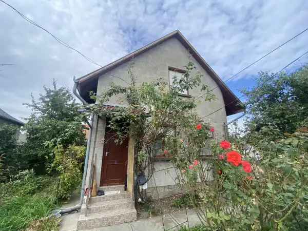 Eladó ingatlan, Püspökladány 5 szoba 150 m² 49.8 M Ft