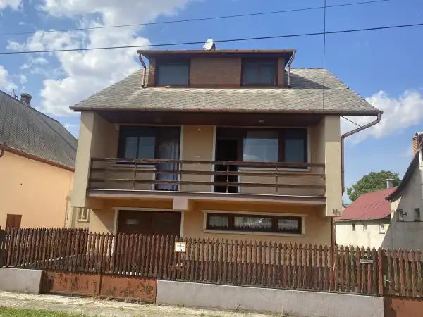 Eladó ingatlan, Püspökladány 5 szoba 210 m² 41 M Ft