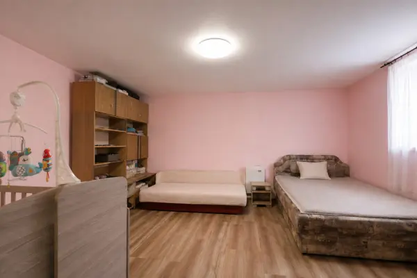Eladó ingatlan, Pusztaszer 1 szoba 35 m² 13.5 M Ft