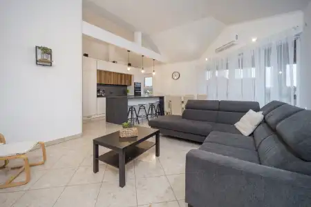 eladó ingatlan, Rétság