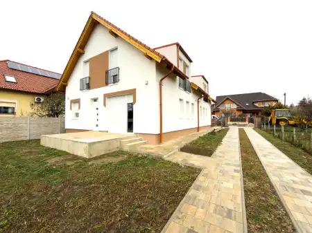 Eladó ingatlan, Rétság 5 szoba 112 m² 94.9 M Ft