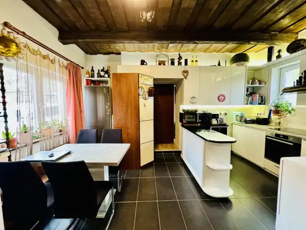 Eladó ingatlan, Romhány 3 szoba 100 m² 32.9 M Ft
