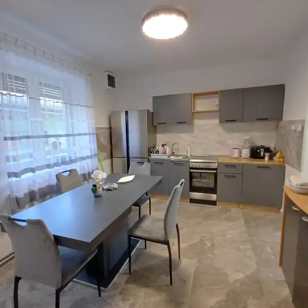 Eladó ingatlan, Salgótarján 3 szoba 85 m² 22.9 M Ft