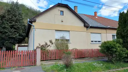 Eladó ingatlan, Salgótarján 3 szoba 90 m² 35.9 M Ft