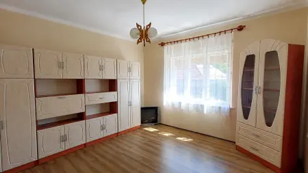 eladó ingatlan, Salgótarján