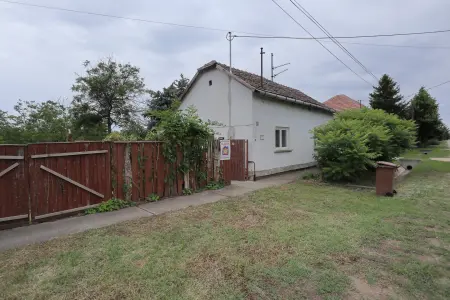 Eladó ingatlan, Sándorfalva 2 szoba 56 m² 25.9 M Ft