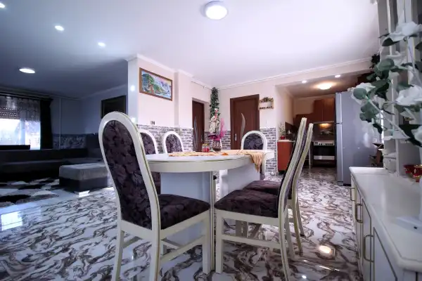 Eladó ingatlan, Sarkad 1 szoba 75 m² 17 M Ft