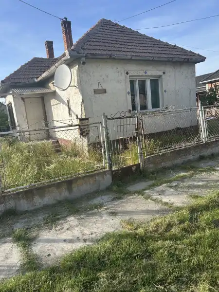 eladó ingatlan, Sarkad