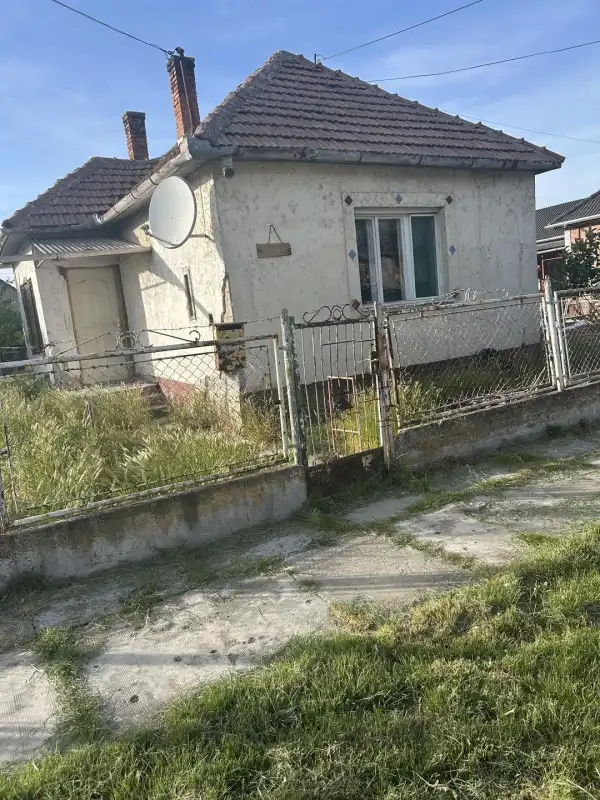 Eladó ingatlan, Sarkad 1+1 szoba 50 m² 8 M Ft