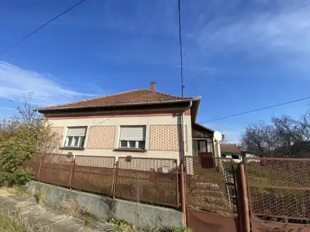 eladó ingatlan, Sárrétudvari
