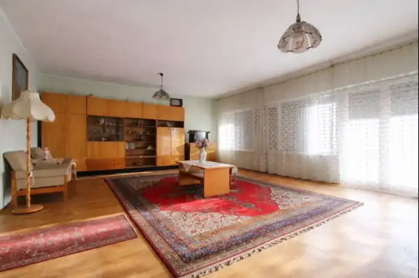 Eladó ingatlan, Seregélyes 4 szoba 150 m² 39.9 M Ft