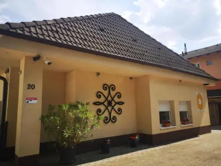 Eladó ingatlan, Siófok 11 szoba 188 m² 320 M Ft