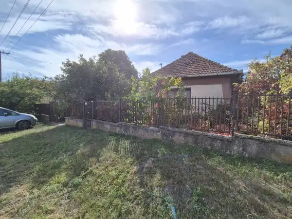 Eladó ingatlan, Solt 3 szoba 85 m² 8.5 M Ft
