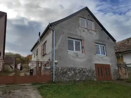 eladó ingatlan, Somberek