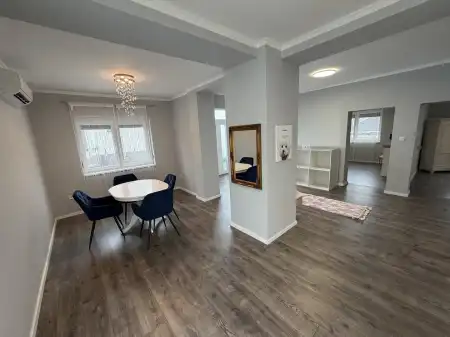 eladó ingatlan, Surd