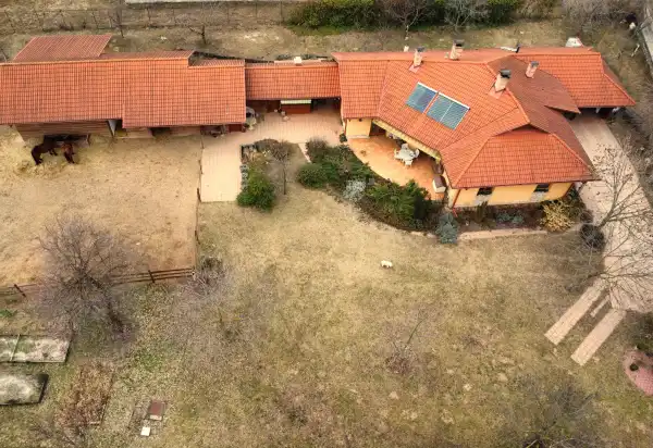 Eladó ingatlan, Szada 4 szoba 154 m² 268 M Ft