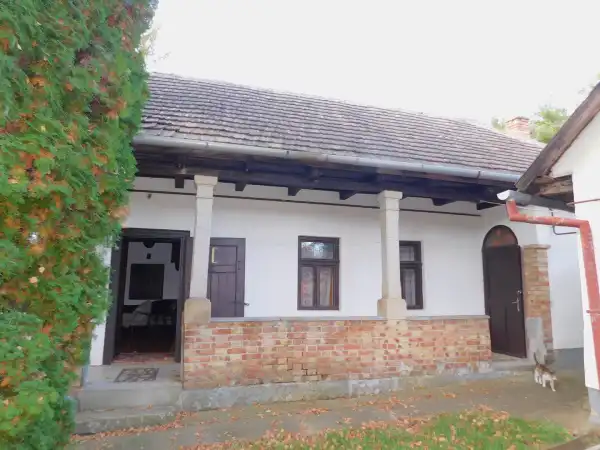 Eladó ingatlan, Szajla 3+1 szoba 80 m² 9.5 M Ft