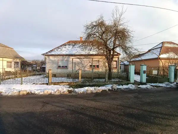 Eladó ingatlan, Szanda 3 szoba 126 m² 27 M Ft