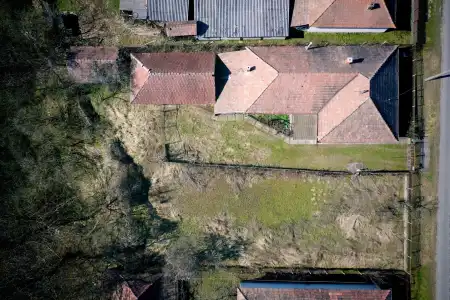 eladó ingatlan, Szanda