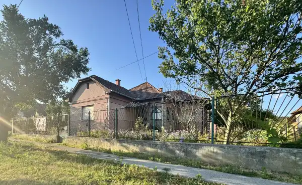 Eladó ingatlan, Szátok 2 szoba 111 m² 15.9 M Ft