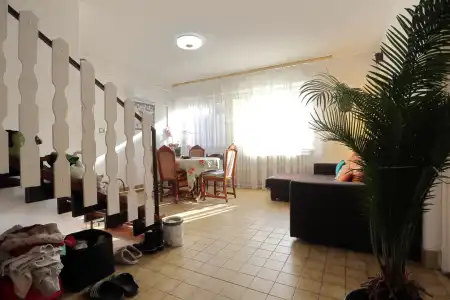 eladó ingatlan, Szatymaz