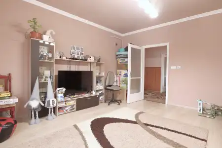 eladó ingatlan, Szatymaz