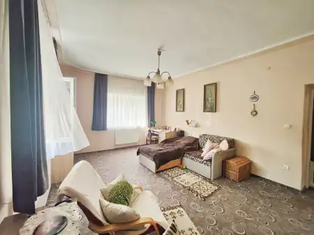 eladó ingatlan, Szatymaz
