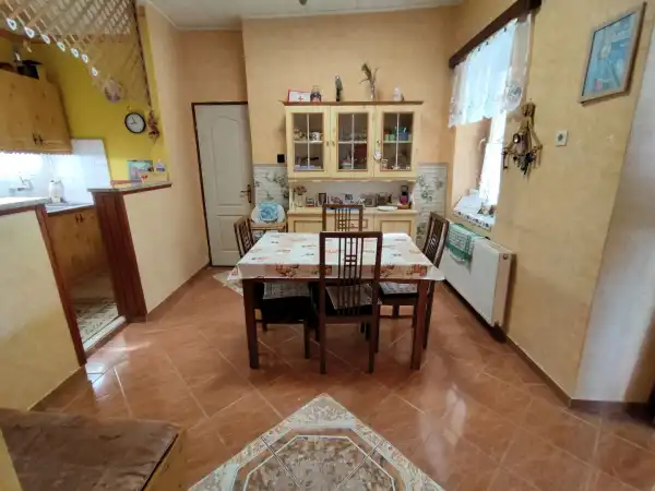 Eladó ingatlan, Szebény 4 szoba 128 m² 24.9 M Ft