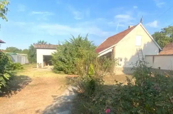 Eladó ingatlan, Szeged 4 szoba 150 m² 49.5 M Ft