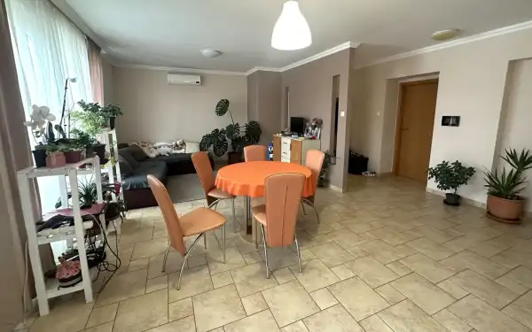 Eladó ingatlan, Szeged 4 szoba 110 m² 155 M Ft