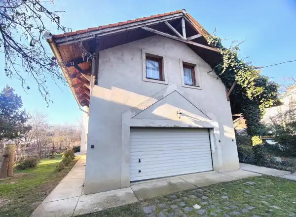 Eladó ingatlan, Szeged 14 szoba 404 m² 269 M Ft
