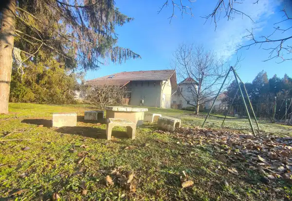 Eladó ingatlan, Szeged 14 szoba 404 m² 269 M Ft