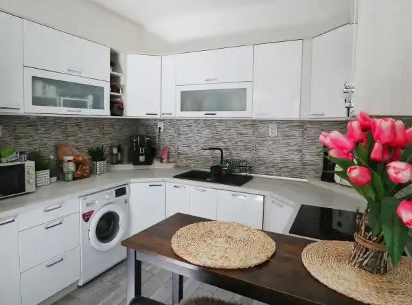Eladó ingatlan, Szeged 4 szoba 88 m² 69.5 M Ft