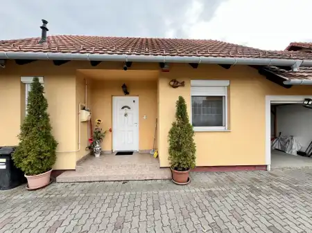 eladó ingatlan, Székesfehérvár eladó ingatlan, Székesfehérvár