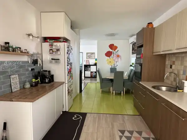 Eladó ingatlan, Székesfehérvár 3+1 szoba 90 m² 88 M Ft