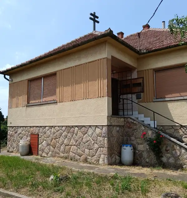 Eladó ingatlan, Szentlőrinckáta 3 szoba 220 m² 40 M Ft