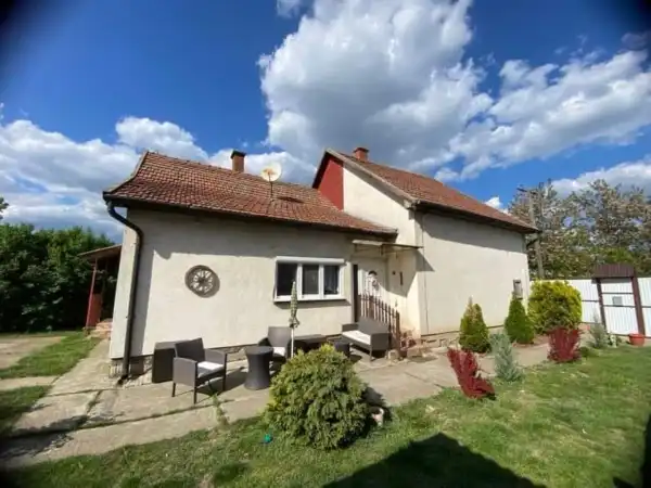 Eladó ingatlan, Szerep 2 szoba 80 m² 8.5 M Ft